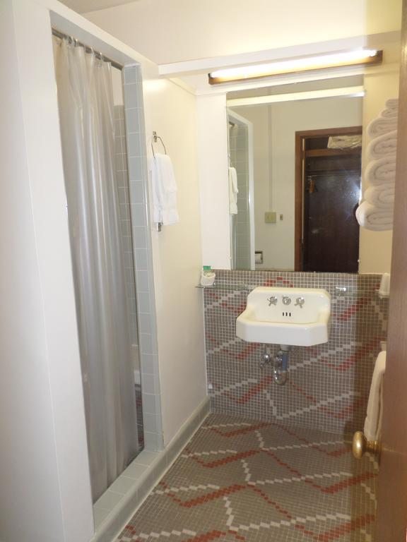 Cliff Palace Motel ブランディング エクステリア 写真